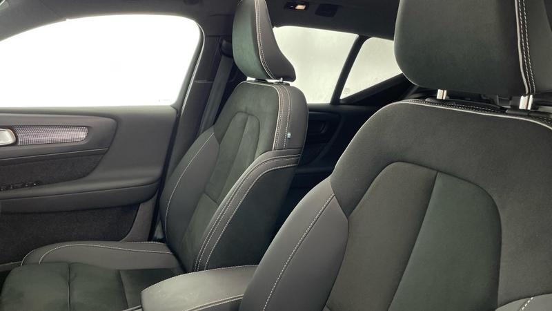 Used Volvo XC40 2025 for sale - 75973048: Photo 34
