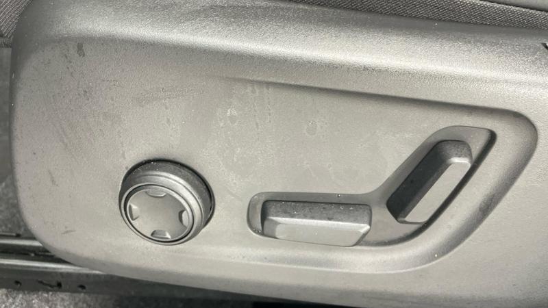 Used Volvo XC40 2025 for sale - 75973048: Photo 37