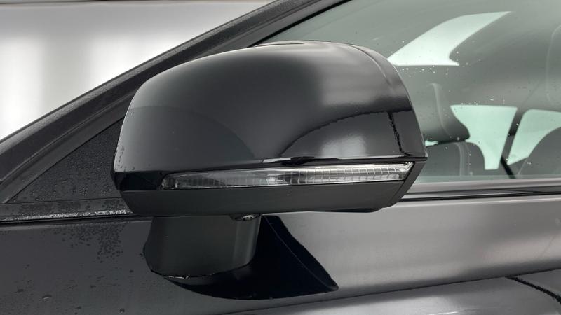 Used Volvo XC40 2025 for sale - 75973048: Photo 38