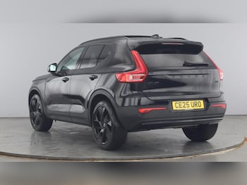 Used Volvo XC40 2025 for sale - 75973048: Photo