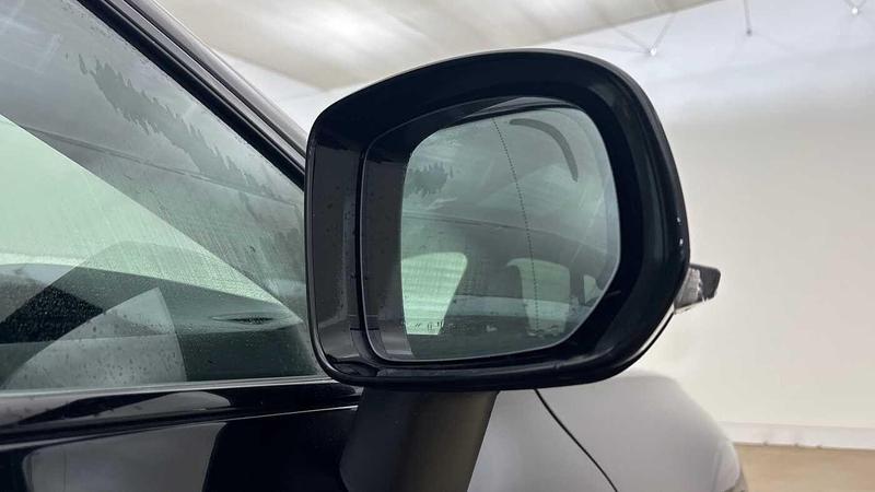 Used Volvo XC60 2025 for sale - 77152122: Photo 21