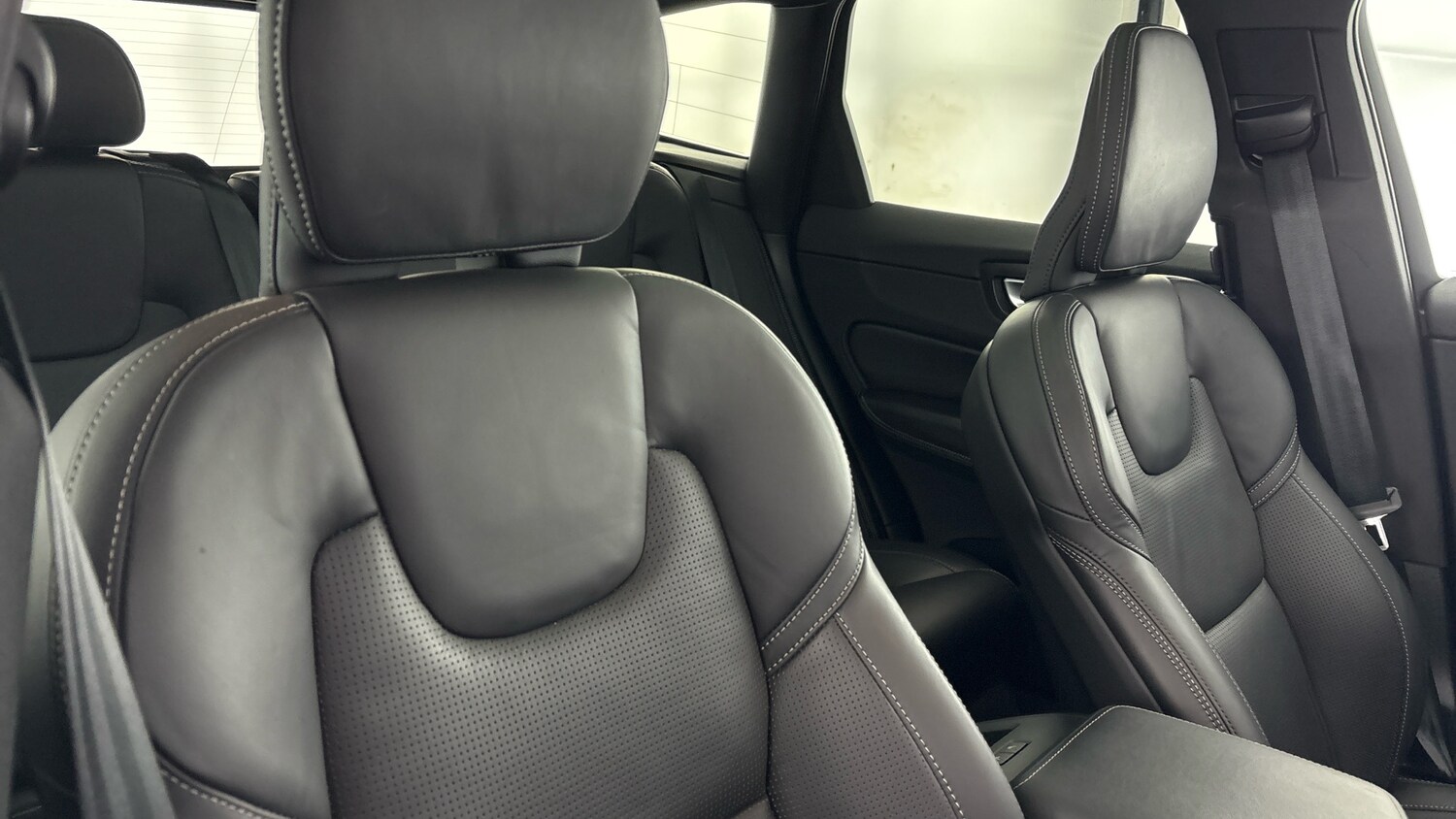 Used Volvo XC60 2025 for sale - 77603122: Photo 19