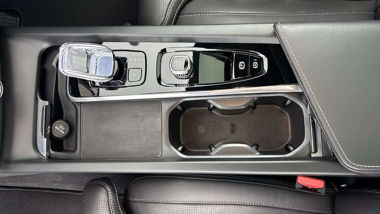 Used Volvo XC60 2025 for sale - 77603122: Photo 40