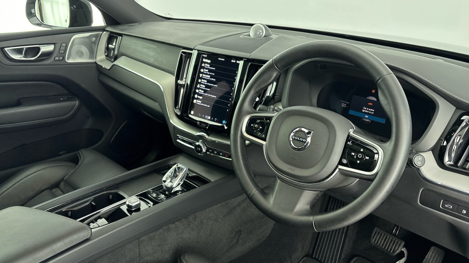 Used Volvo XC60 2025 for sale - 77603122: Photo 6
