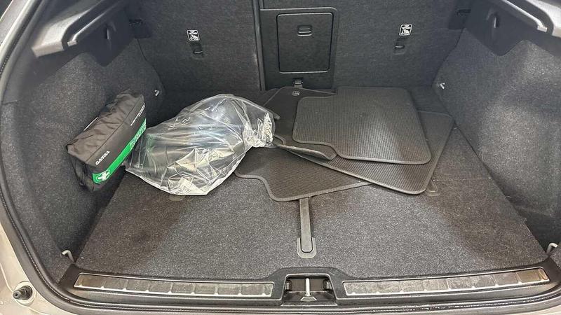 Used Volvo C40 2022 for sale - 76895610: Photo 14