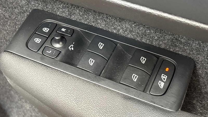 Used Volvo C40 2022 for sale - 76895610: Photo 25