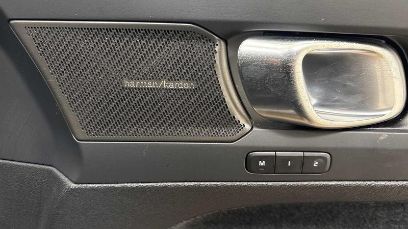 Used Volvo C40 2022 for sale - 76895610: Photo 27