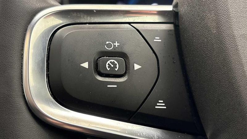 Used Volvo C40 2022 for sale - 76895610: Photo 31