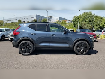Used Volvo XC40 2025 for sale - 78761398: Photo