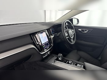 Used Volvo V60 2025 for sale - 78596510: Photo