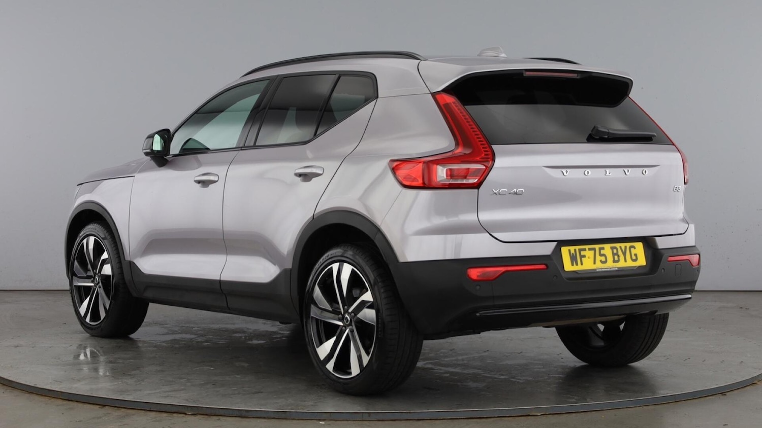 Used Volvo XC40 2025 for sale - 77791246: Photo 3
