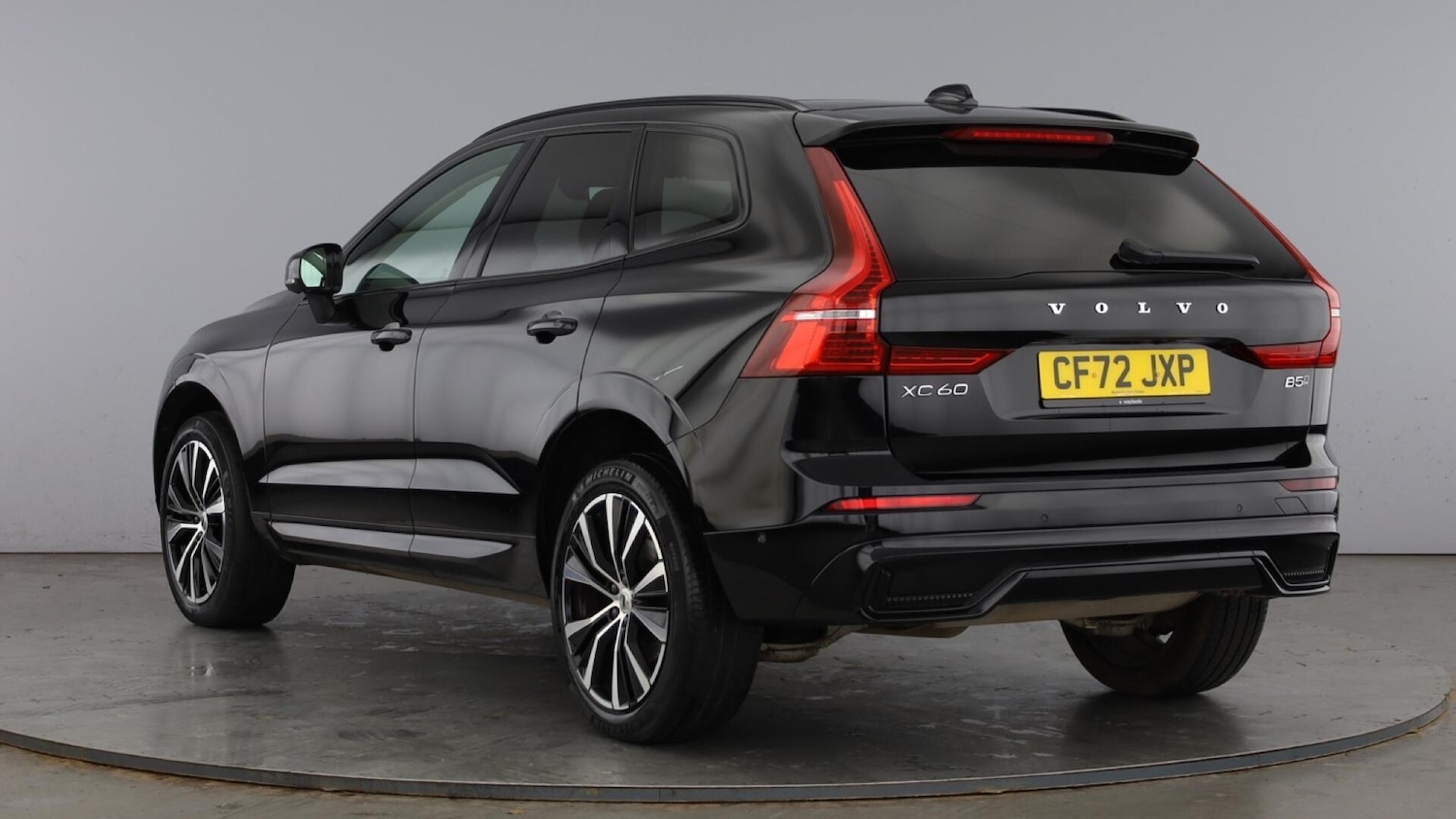 Used Volvo XC60 2022 for sale - 77603105: Photo 3