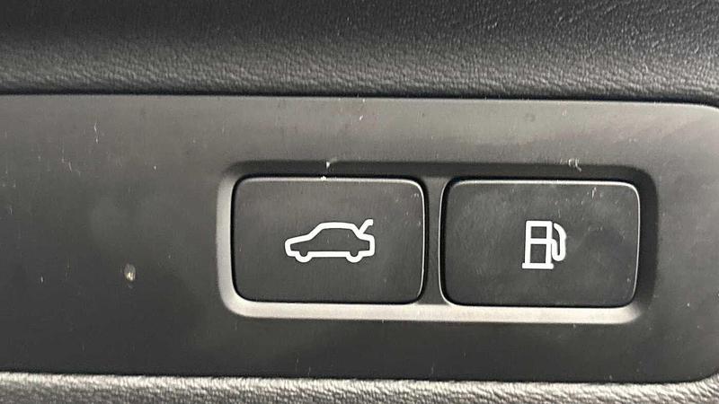 Used Volvo XC90 2025 for sale - 77301240: Photo 30