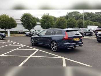 Used Volvo V60 2022 for sale - 75288933: Photo