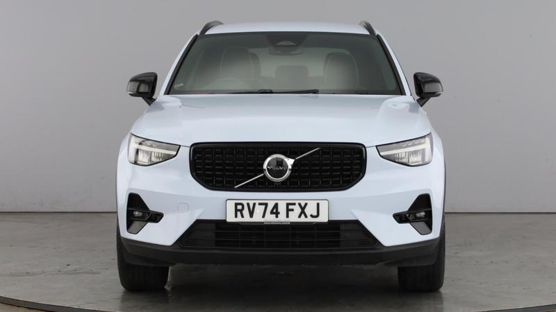 Used Volvo XC40 2025 for sale - 76508261: Photo 14