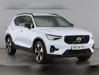 2025 - Plus B4 Mild hybrid Petrol Dark Automatic 5-Door