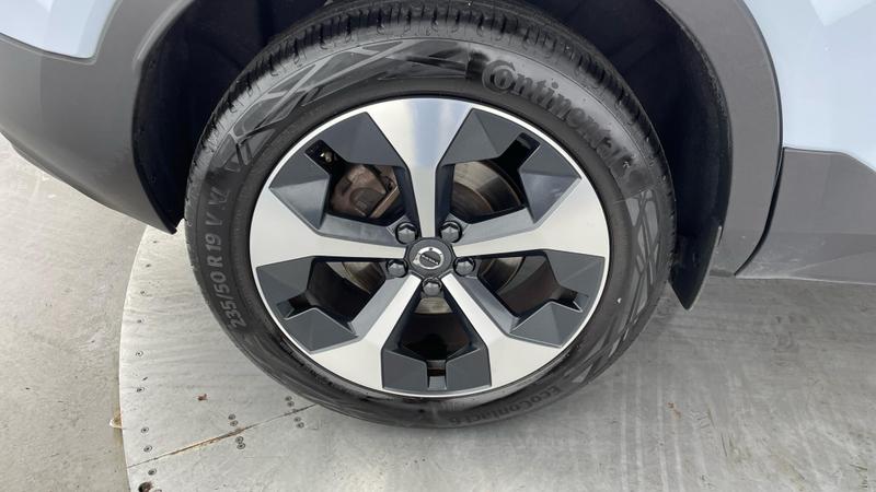 Used Volvo XC40 2025 for sale - 76508261: Photo 31