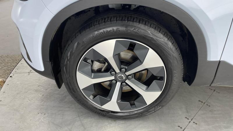 Used Volvo XC40 2025 for sale - 76508261: Photo 37