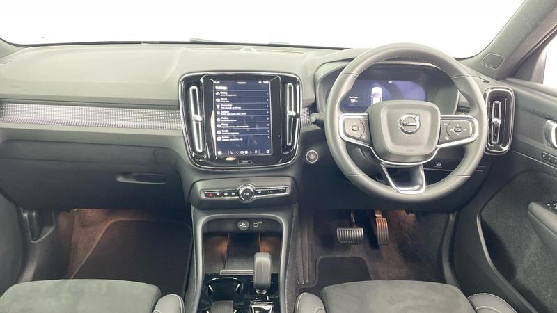 Used Volvo XC40 2025 for sale - 76508261: Photo 8