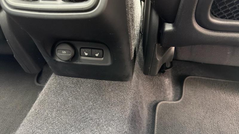 Used Volvo XC40 2024 for sale - 75561490: Photo 36