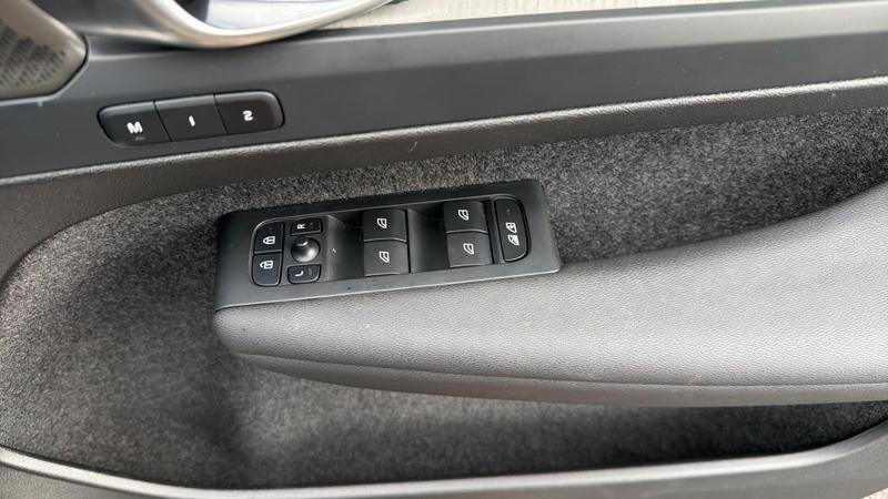 Used Volvo XC40 2024 for sale - 75561490: Photo 39