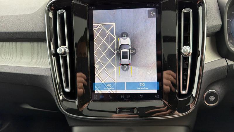 Used Volvo XC40 2024 for sale - 75561490: Photo 60