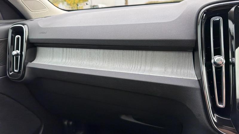 Used Volvo XC40 2024 for sale - 75561490: Photo 64