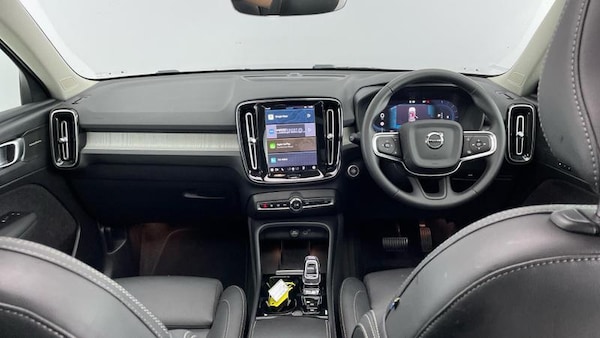 Used Volvo XC40 2024 for sale - 75561490: Photo 8