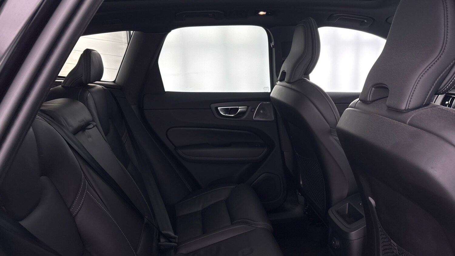 Used Volvo XC60 2025 for sale - 77603235: Photo 10