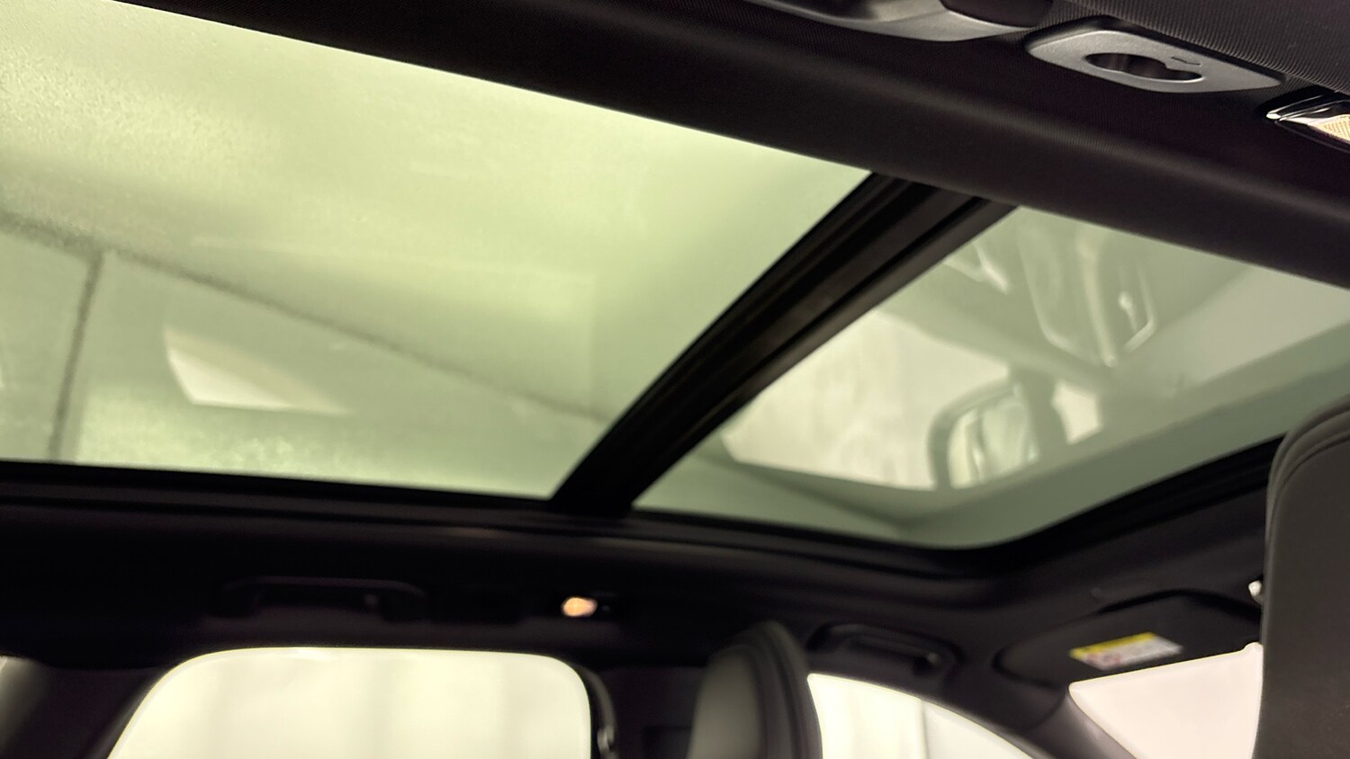 Used Volvo XC60 2025 for sale - 77603235: Photo 19