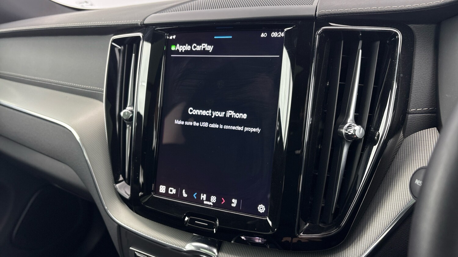 Used Volvo XC60 2025 for sale - 77603235: Photo 34