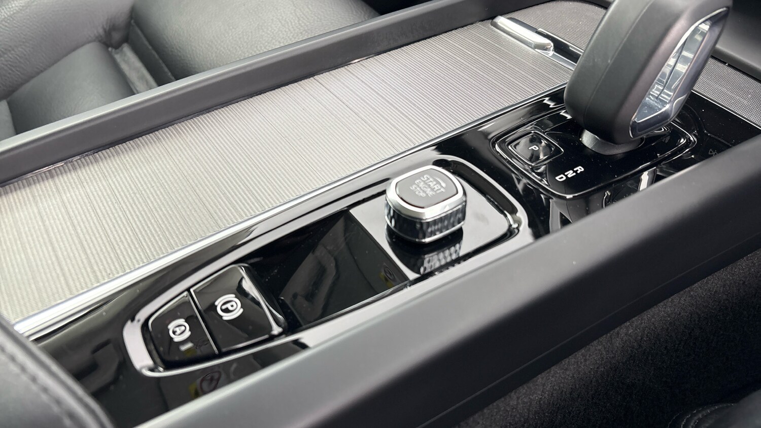 Used Volvo XC60 2022 for sale - 77603240: Photo 25