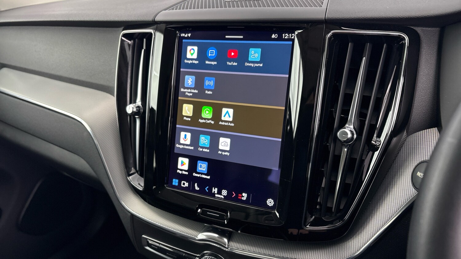 Used Volvo XC60 2022 for sale - 77603240: Photo 8