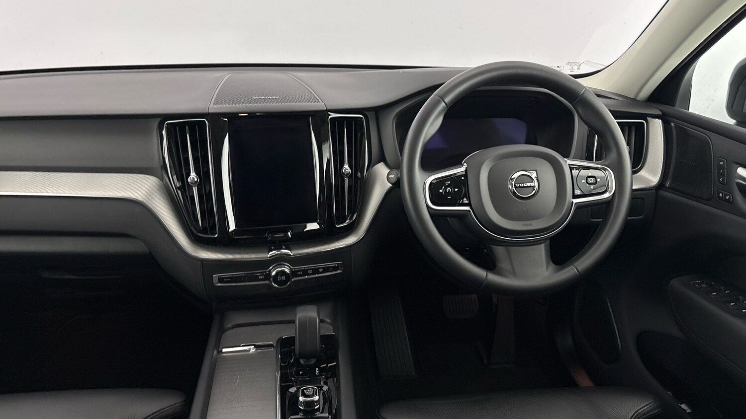 Used Volvo XC60 2022 for sale - 77603240: Photo 9