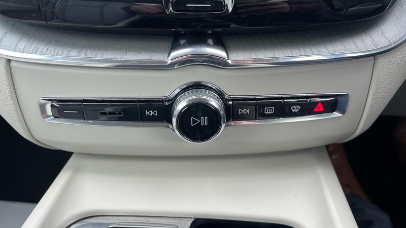 Used Volvo XC60 2025 for sale - 76949006: Photo 56