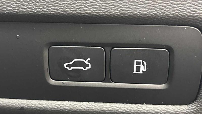 Used Volvo XC60 2025 for sale - 77381661: Photo 30