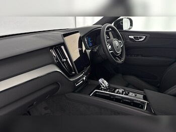 Used Volvo XC60 2026 for sale - 79153902: Photo