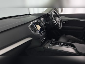 Used Volvo XC90 2021 for sale - 76316965: Photo