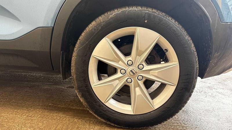 Used Volvo XC40 2023 for sale - 77301236: Photo 18