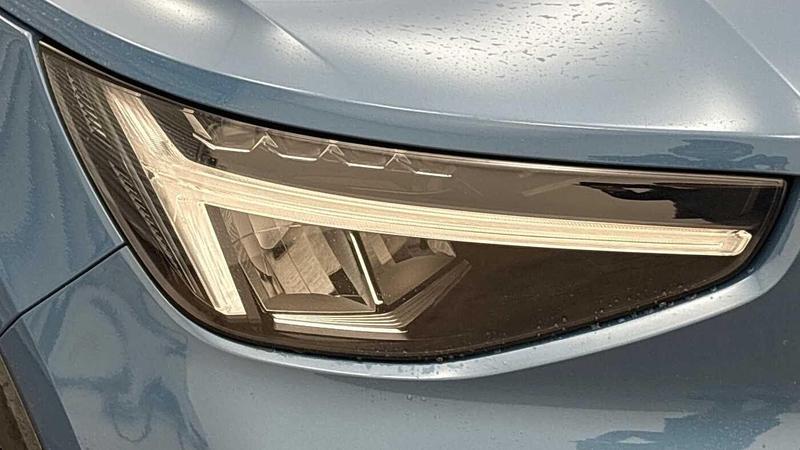 Used Volvo XC40 2023 for sale - 77301236: Photo 20