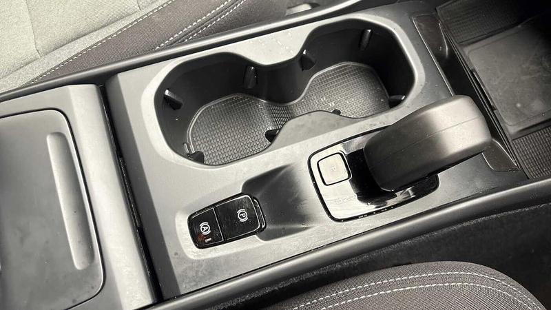 Used Volvo XC40 2023 for sale - 77301236: Photo 28