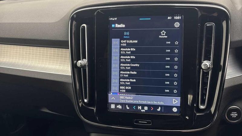 Used Volvo XC40 2023 for sale - 77301236: Photo 33