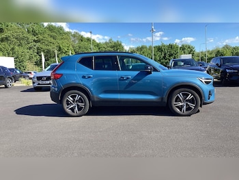 Used Volvo XC40 2022 for sale - 78370549: Photo
