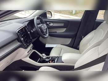 Used Volvo XC40 2020 for sale - 75130819: Photo