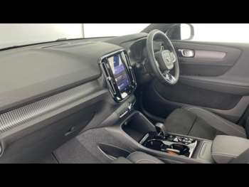 Used Volvo XC40 2023 for sale - 74639598: Photo