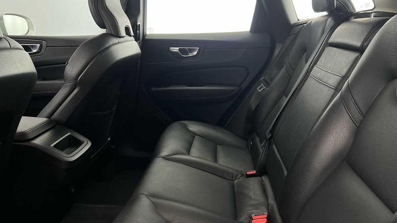 Used Volvo XC60 2021 for sale - 76631245: Photo 7