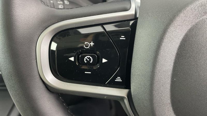 Used Volvo XC60 2025 for sale - 76508254: Photo 21