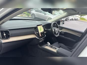 Used Volvo XC90 2026 for sale - 79717919: Photo