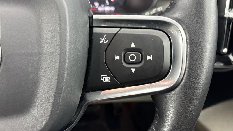 Used Volvo XC40 2021 for sale - 77462369: Photo 22