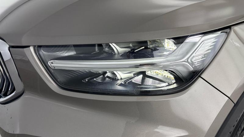 Used Volvo XC40 2021 for sale - 77462369: Photo 38
